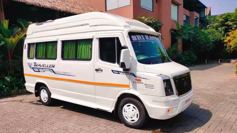 12 Seater Tempo Traveller